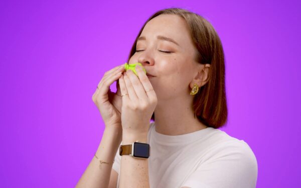 Crazy Aaron's Apple Thinking Putty - Image 4