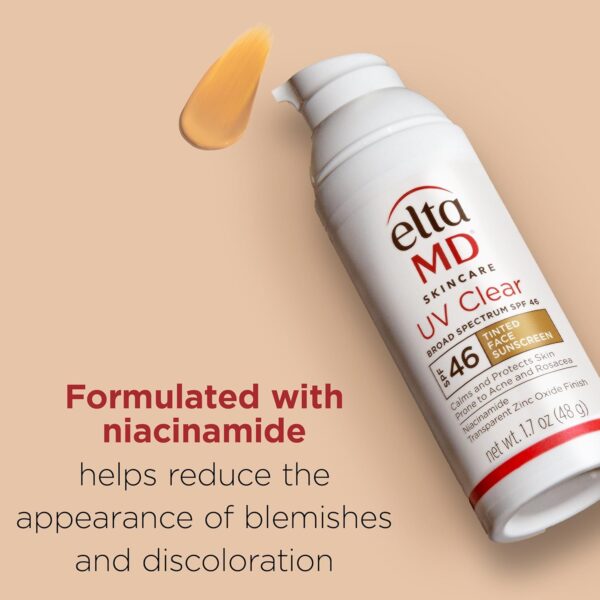 EltaMD UV Clear Tinted SPF 46 - Image 4