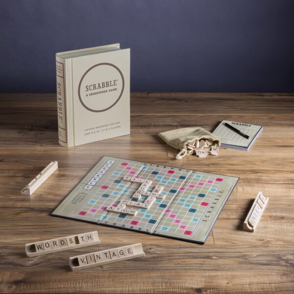 Scrabble Vintage Bookshelf Edition - Image 2